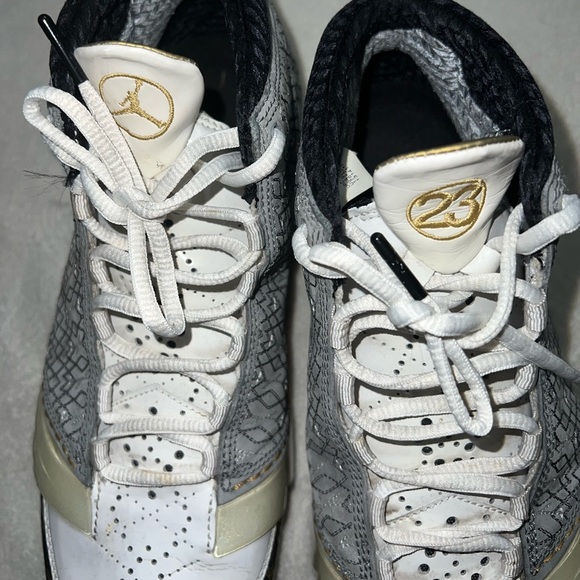 Jordan 23 OG Metallic Gold - Picture 5 of 6